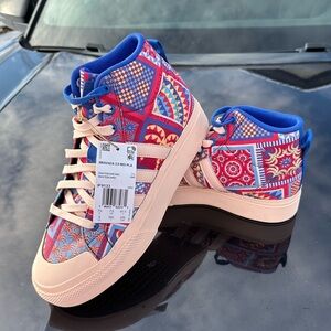 Adidas women Bravada platform sneakers